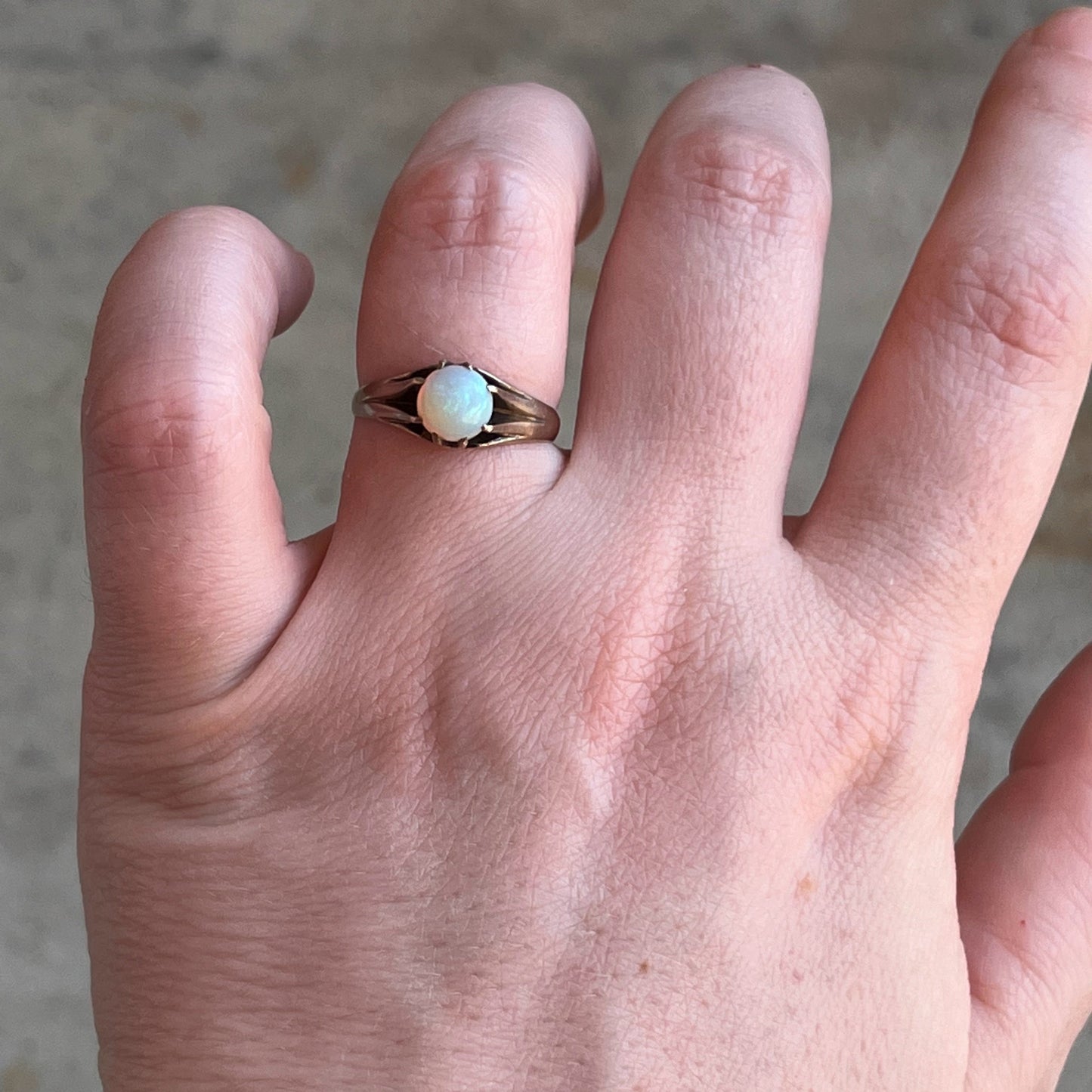 Turn of the Century 8k Gold Opal Ring