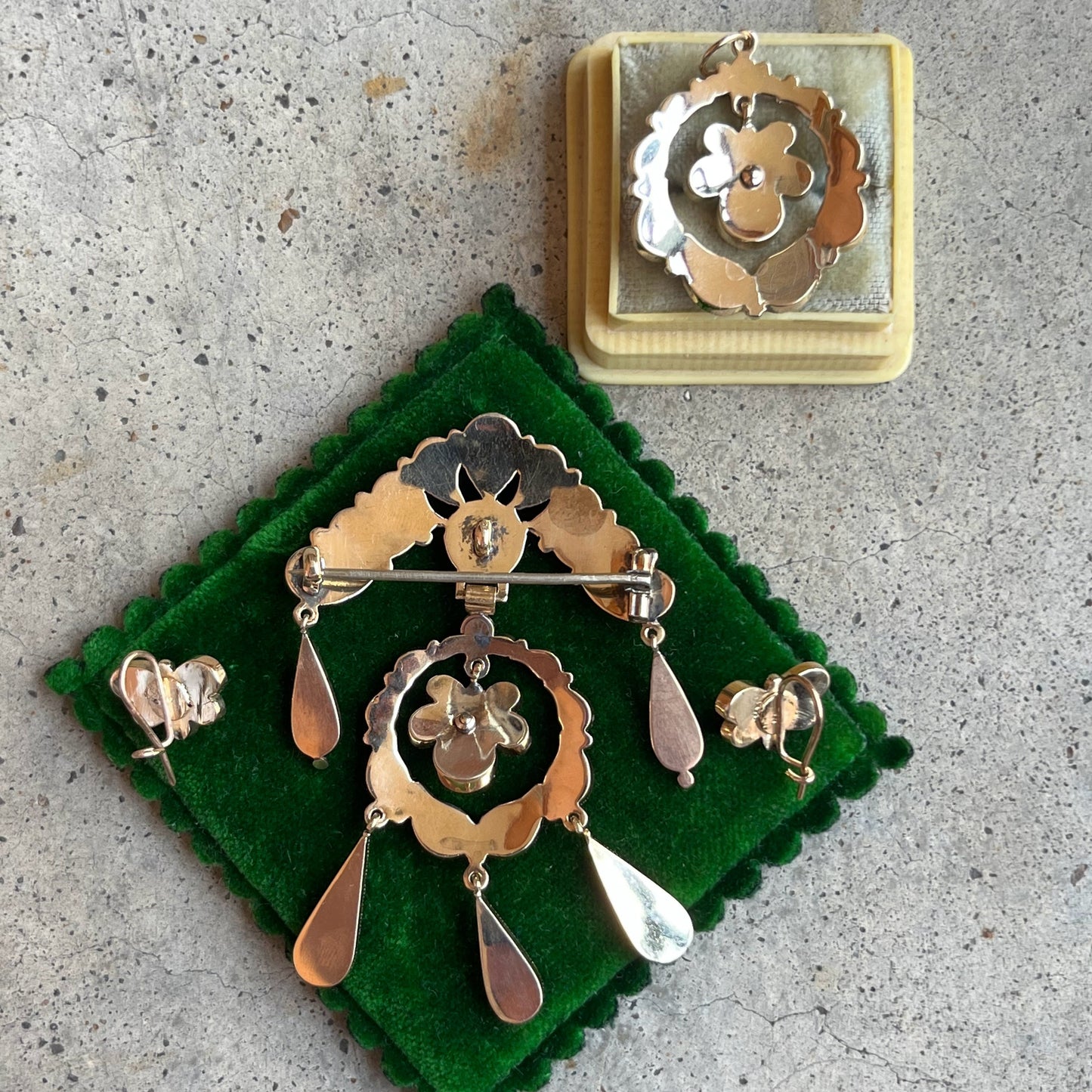 c. 1870s-1880s 14k Gold Onyx Parure