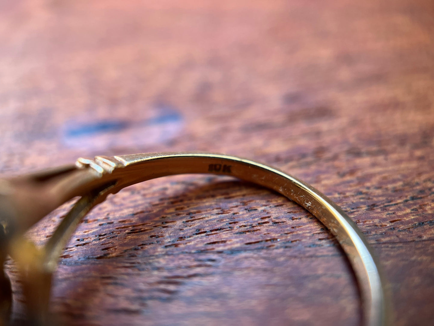 Vintage 10k Gold Opal Cluster Ring