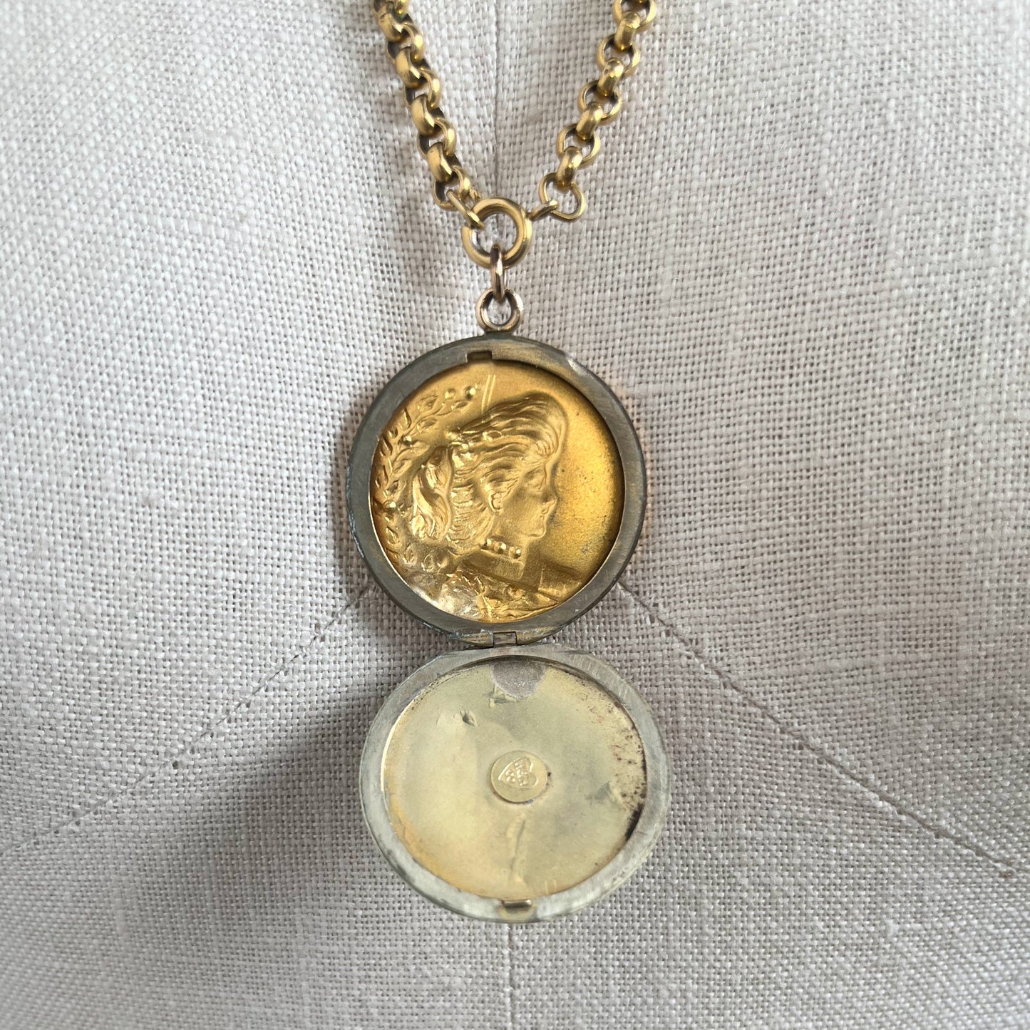 c. 1900s-1910s Gold Filled "Gibson Girl" Locket