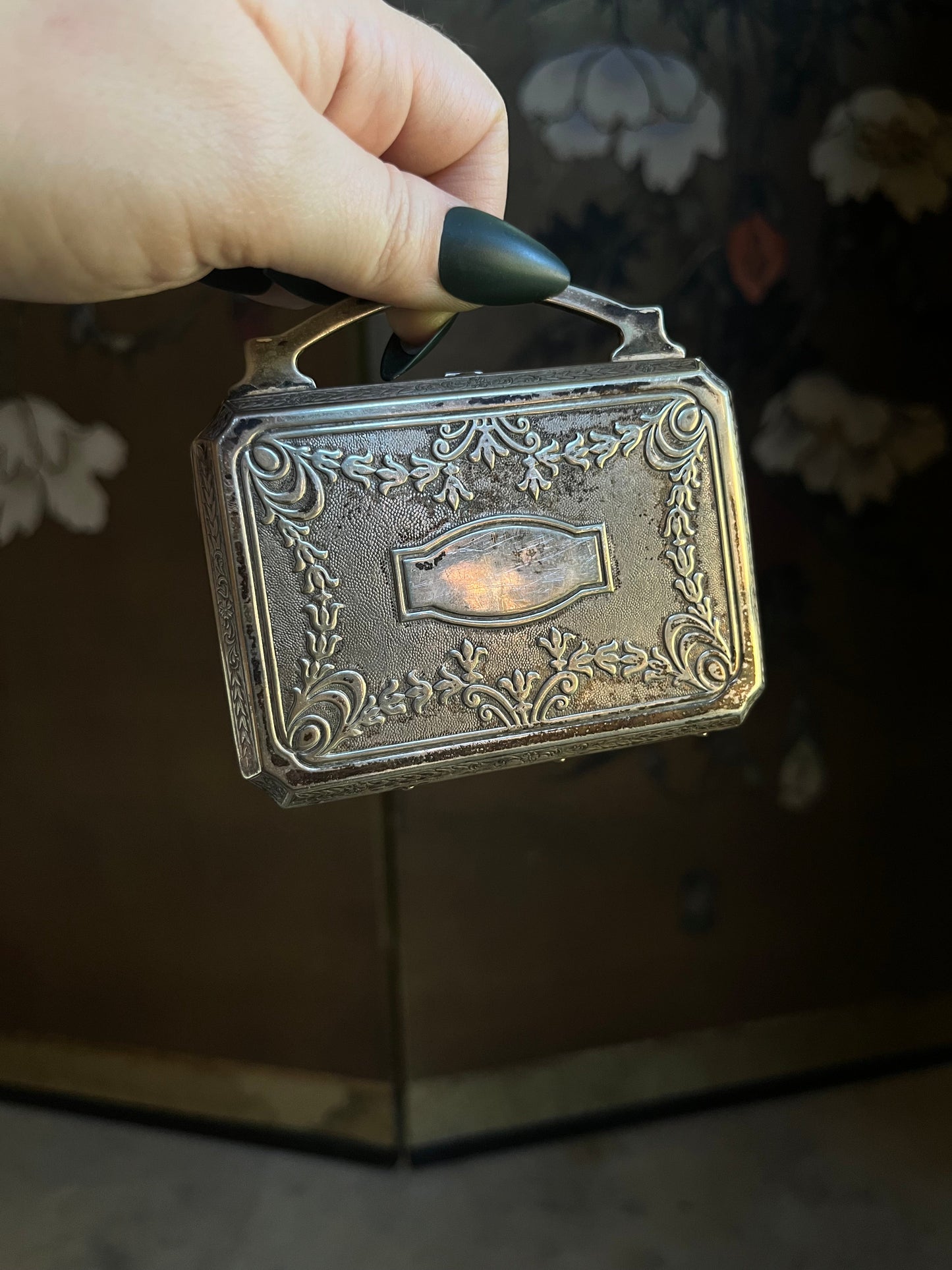c. 1920s-1930s Deadstock Makeup Compact