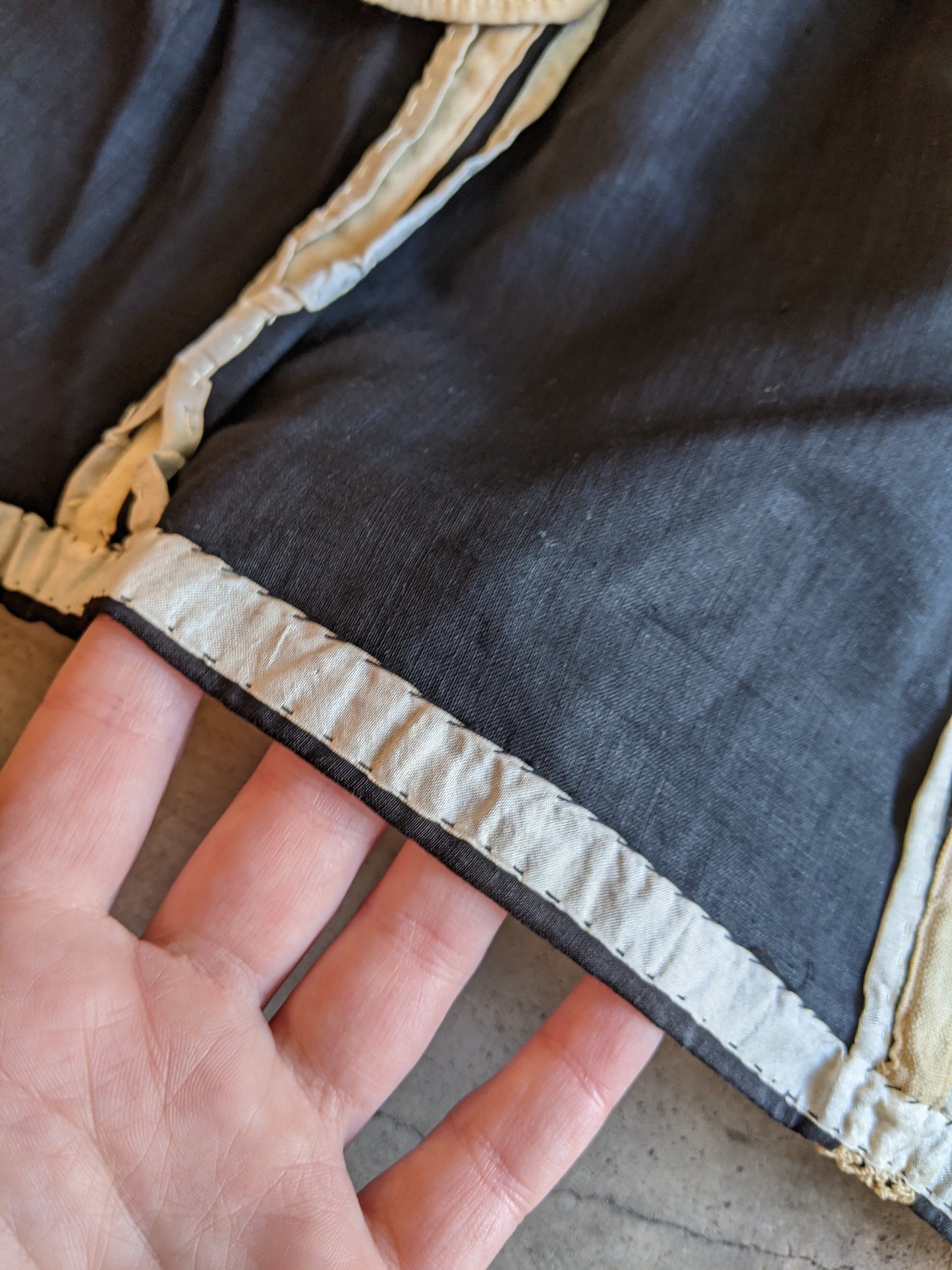 Silk Bodice c. 1900s | 34" Waist
