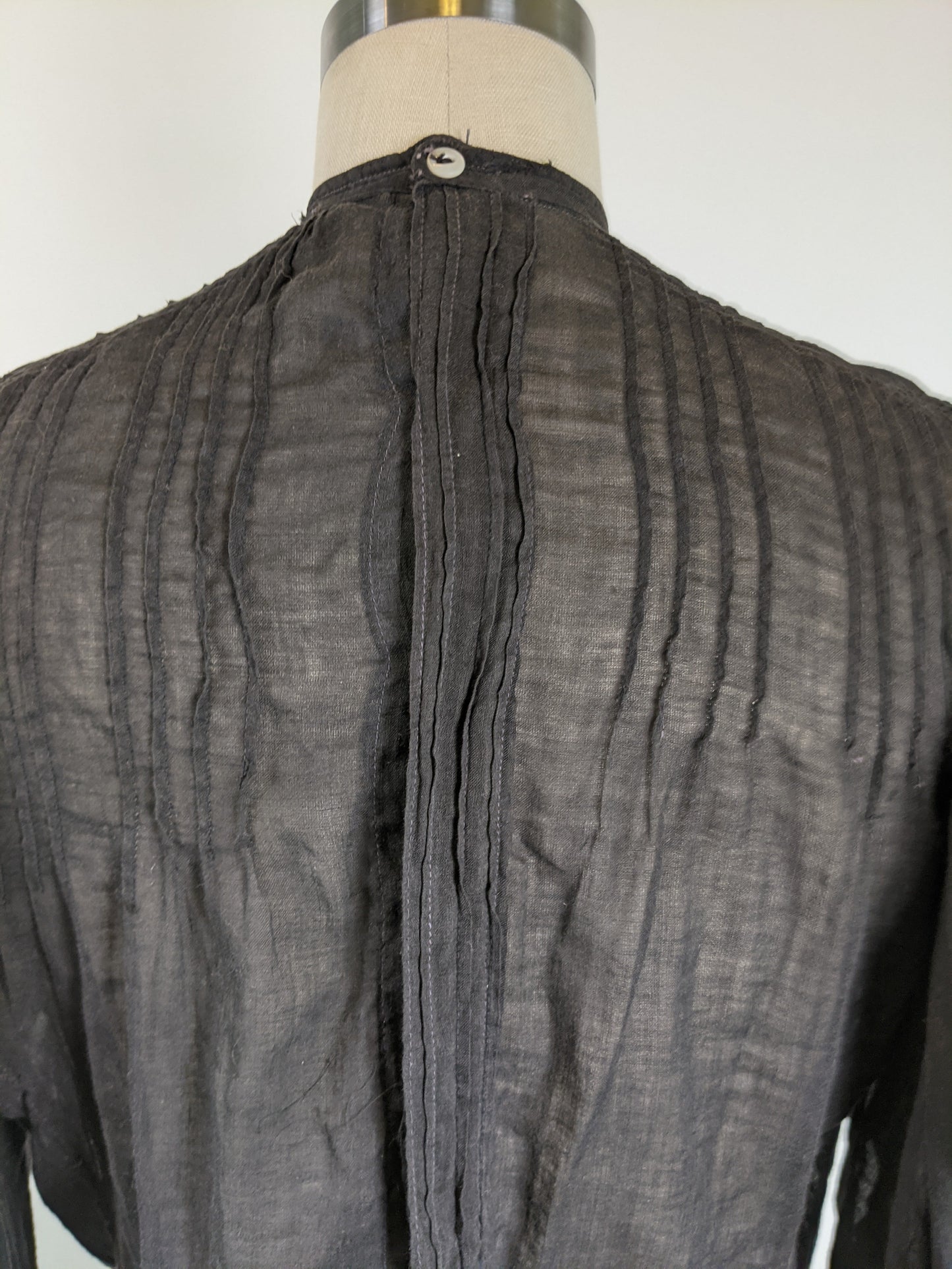 1900s Black Batiste Shirtwaist