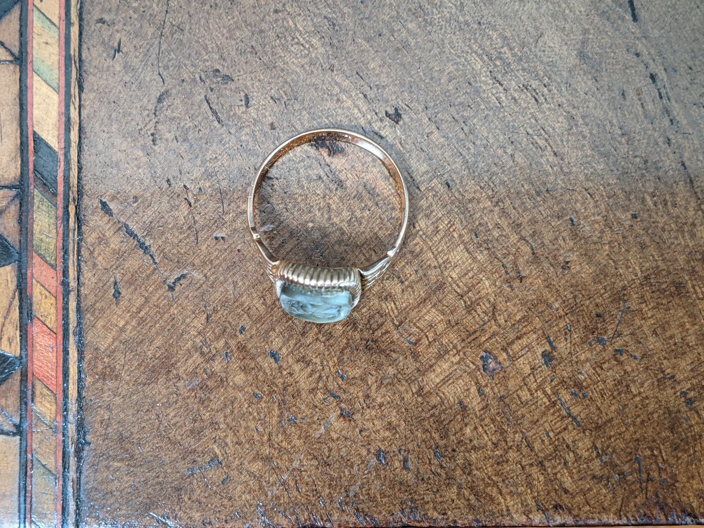 1890s 10k Gold Labradorite Cameo Ring