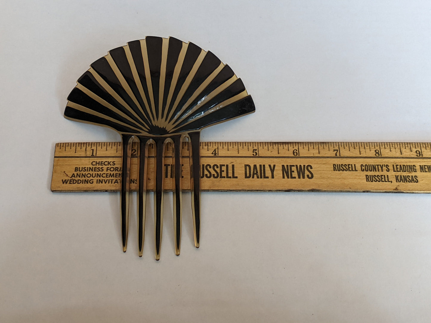 Art Deco Celluloid Hair Comb | 5" Fan
