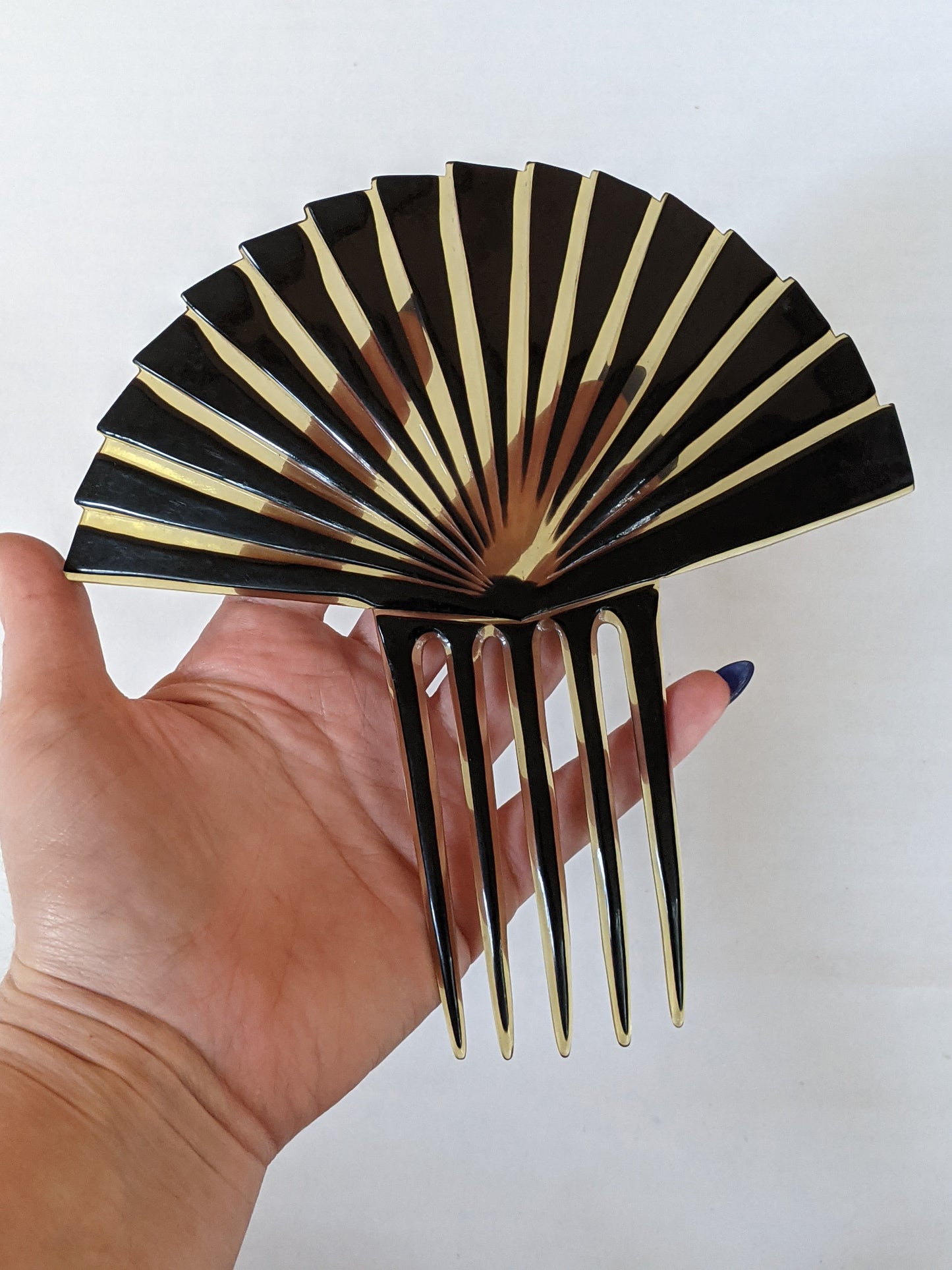 Art Deco Celluloid Hair Comb | 6.5" Fan