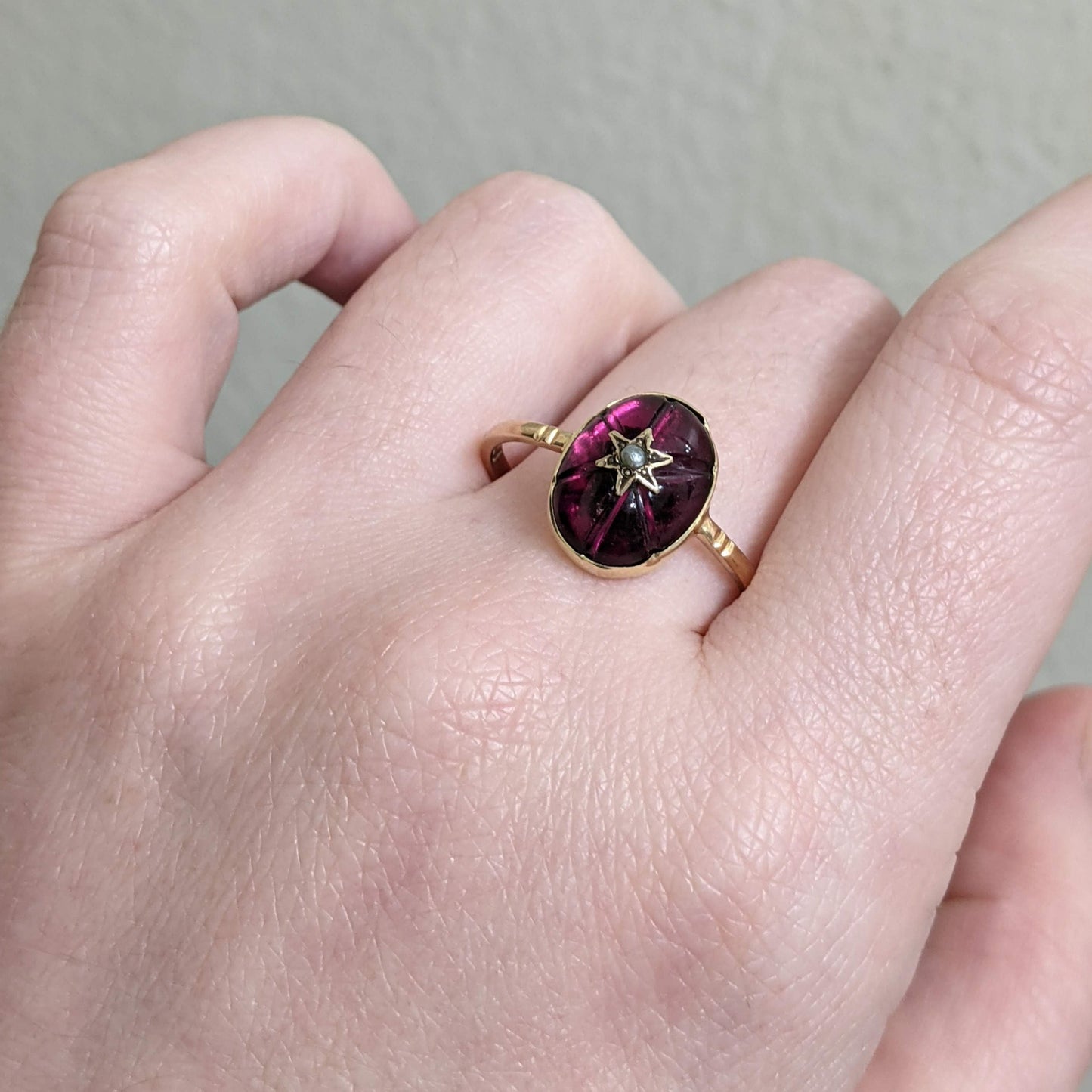 Victorian Almandine Garnet 15k Gold Star Ring
