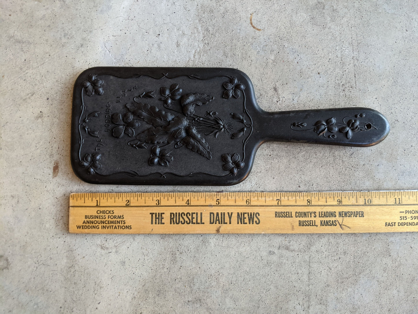 19th c. "Diatite" Hand Mirror - "The Nodding Violet"