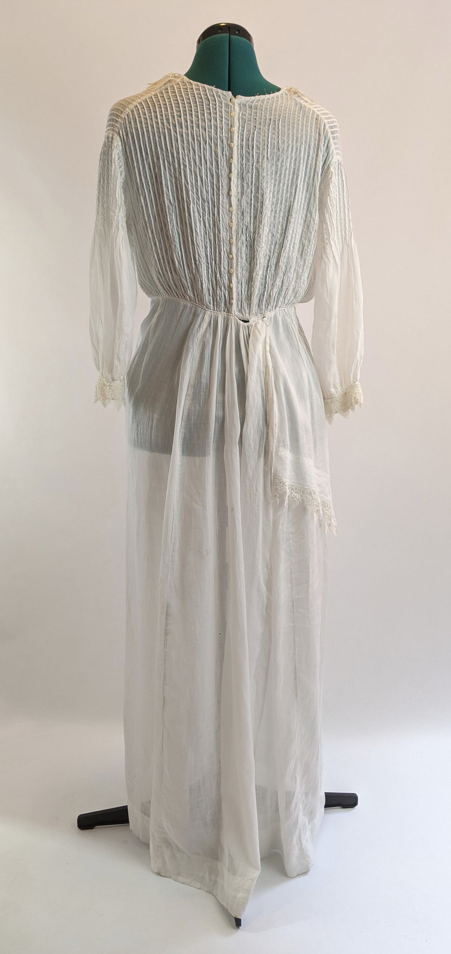 Edwardian White Cotton Lace Gown