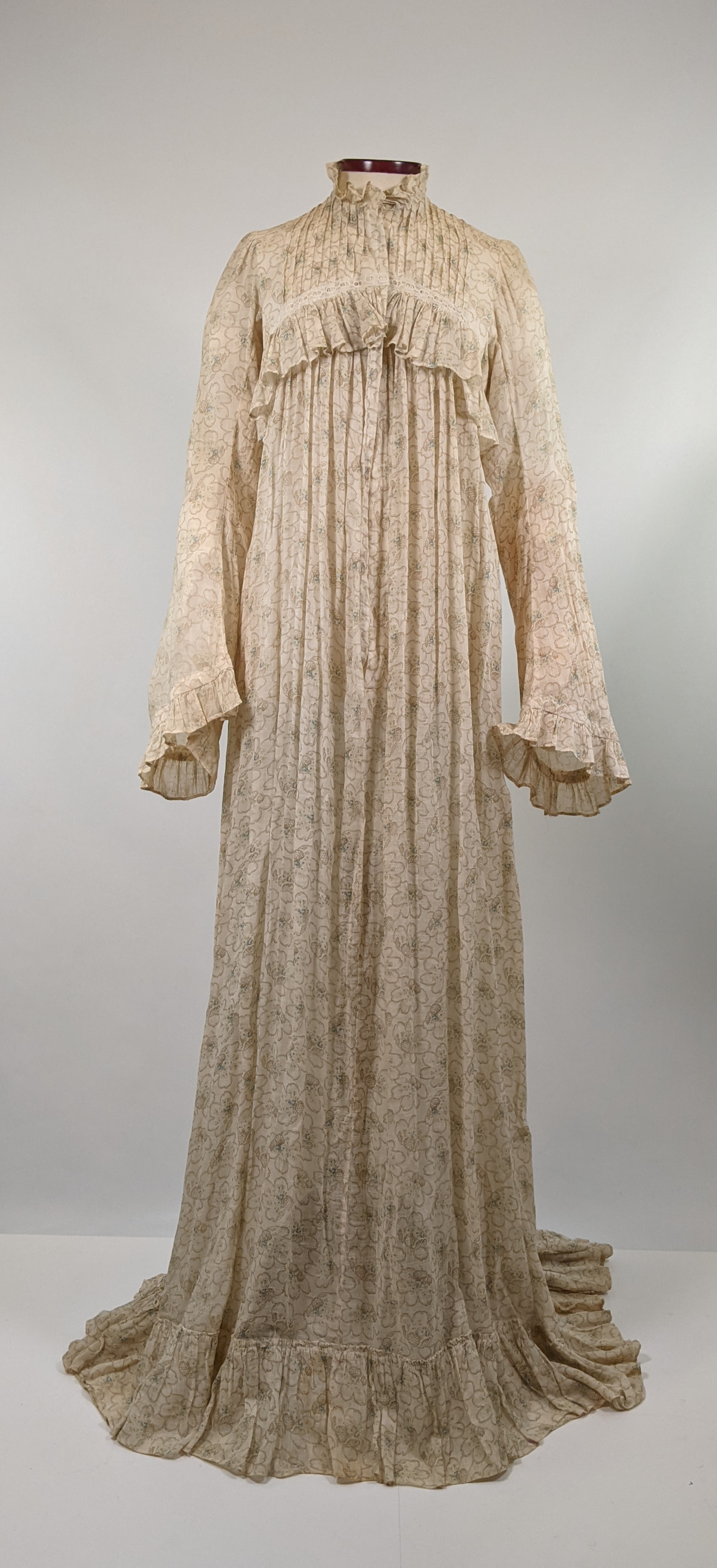 1900s Cotton Nightgown
