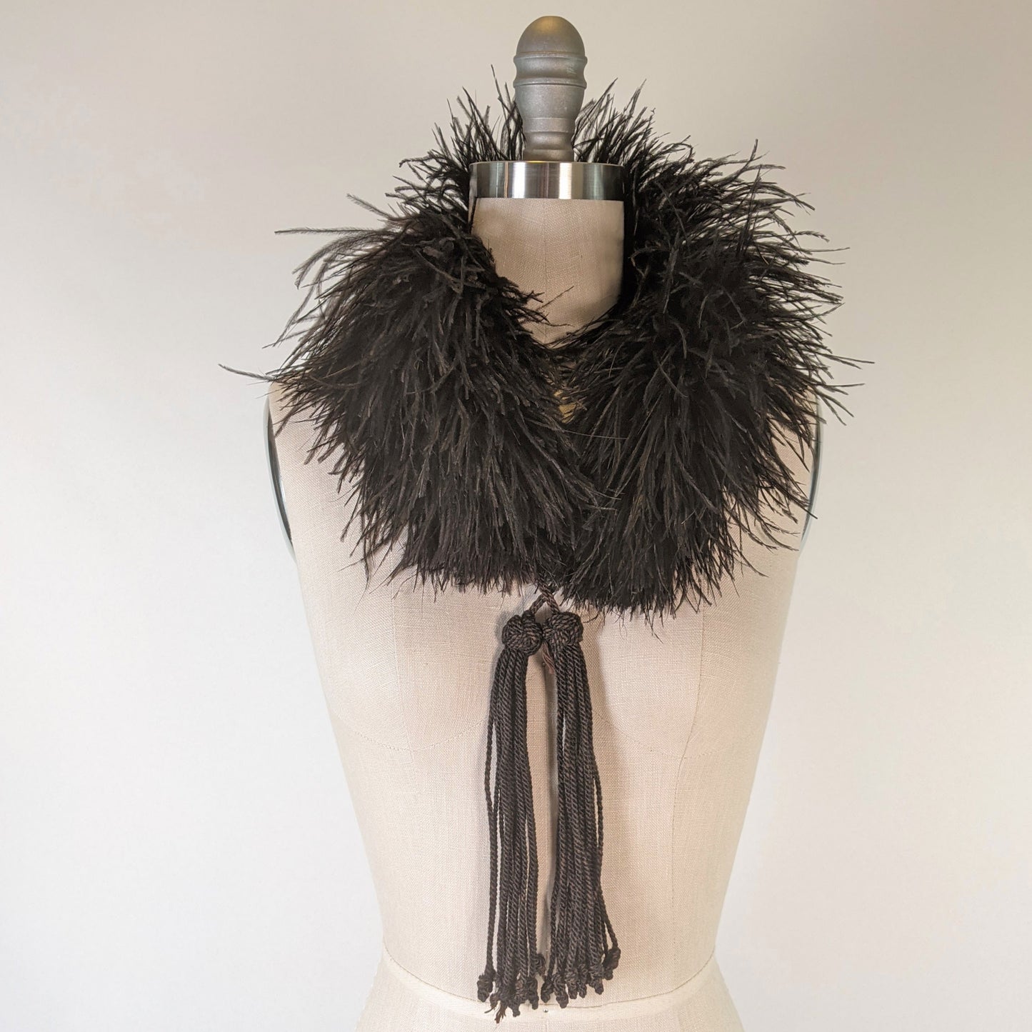 1920s Ostric Feather Collar / Boa
