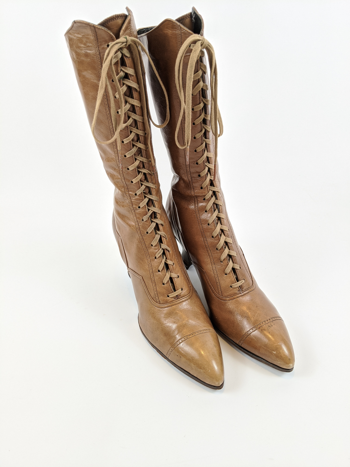 1920s Tan Lace Up Louis Heel Boots | Approx Sz 5