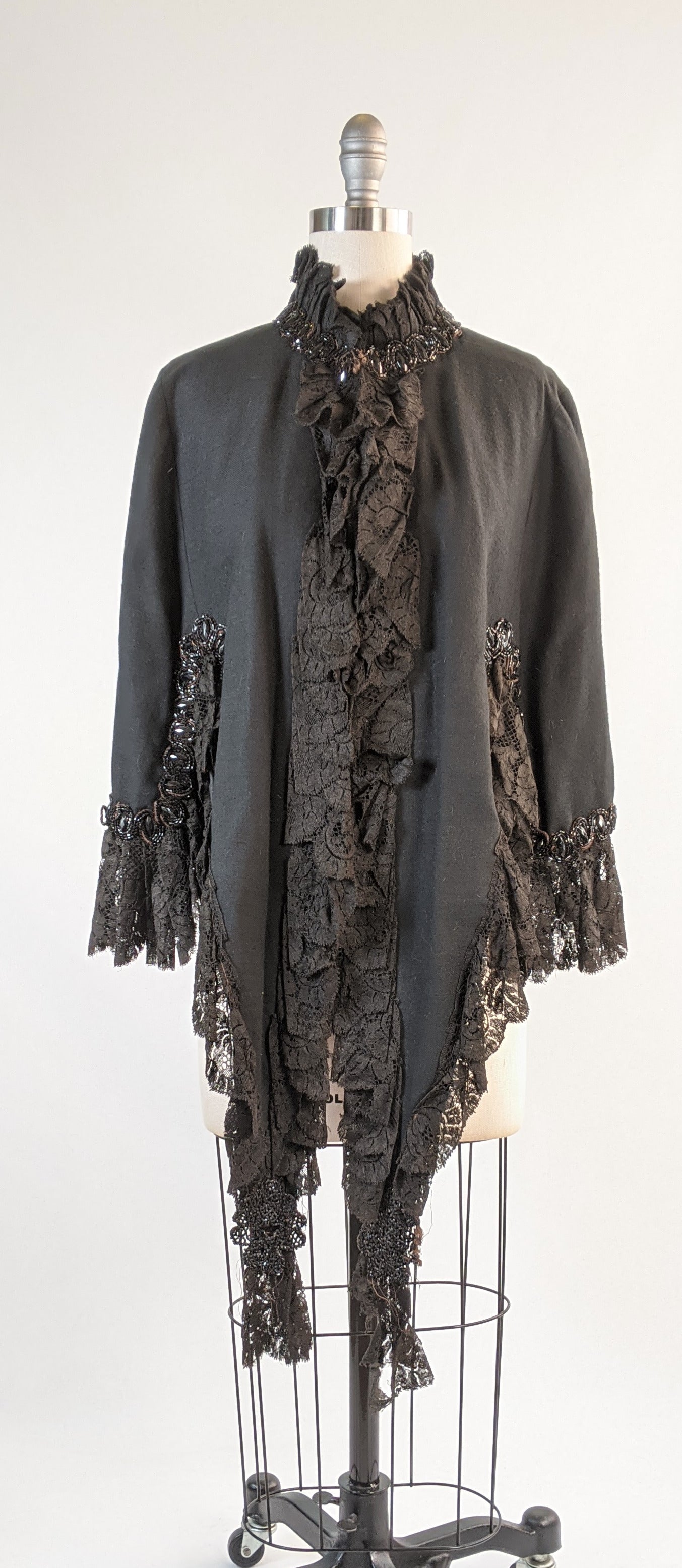 1880s Beaded Mantle