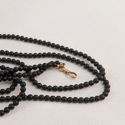 1900s French Jet Necklace with 14k Gold Dog Clip