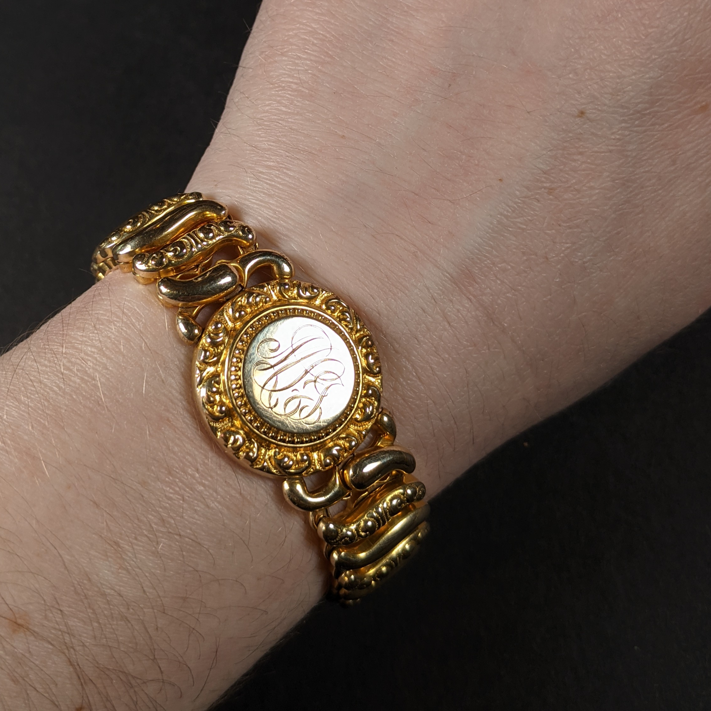 1930s-40s Stretch Bracelet