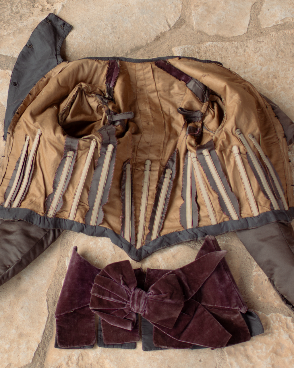 c. 1890s Belted Gigot Sleeve Bodice