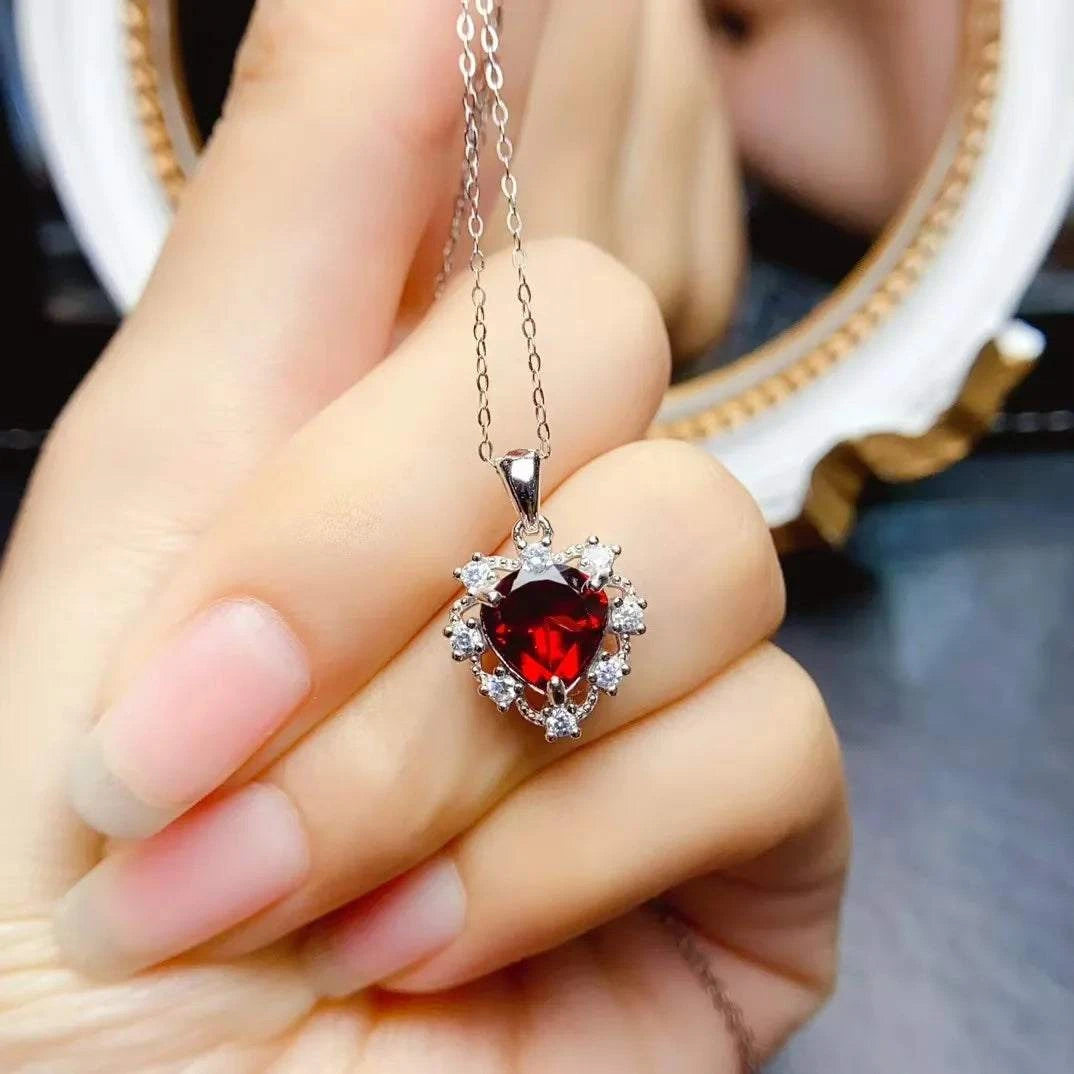 925  Silver Natural Garnet Heart-shaped Gemstone Ring Pendant EarringsThe Plug