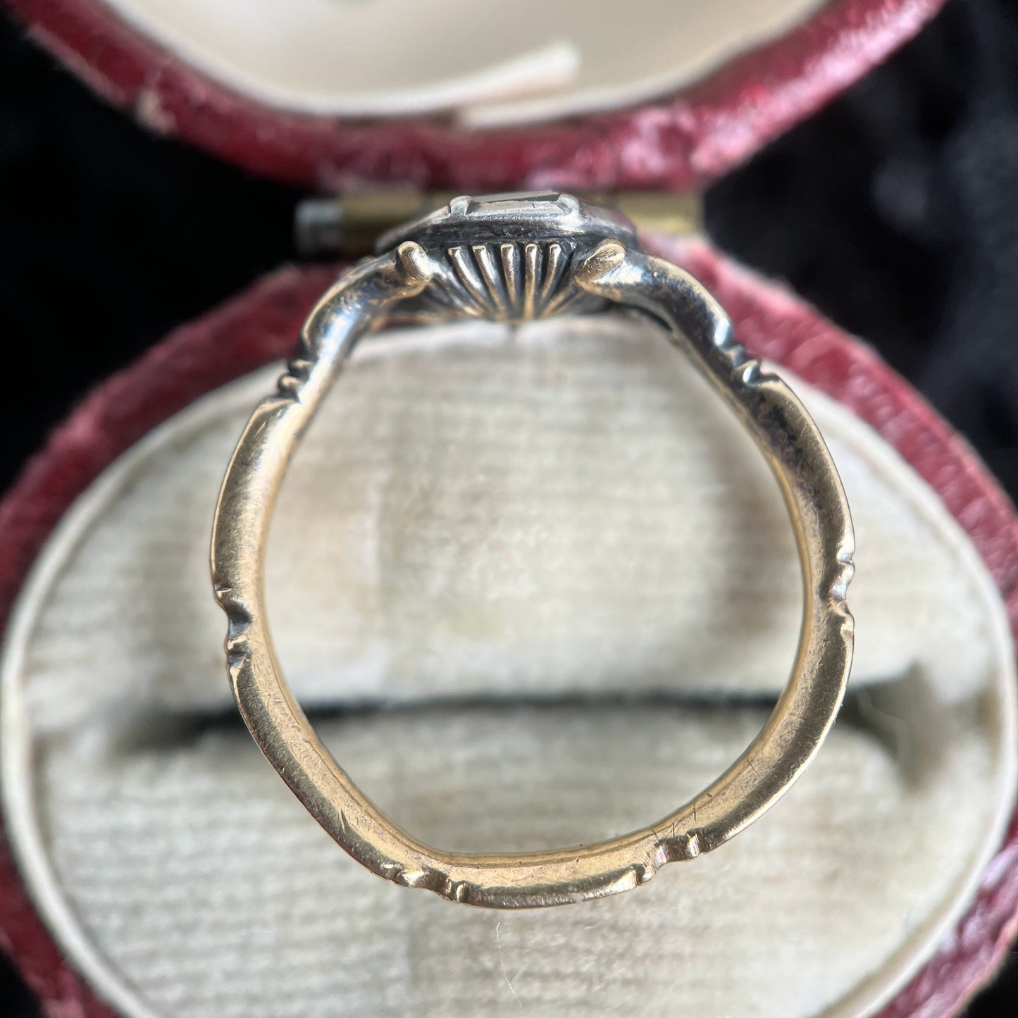 Dated 1729 Mourning Ring | 18k Gold, Enamel, Rock Crystal