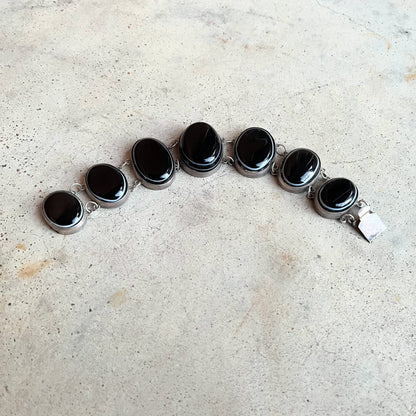 Late 19th c. Bullseye Agate Silver Bracelet
