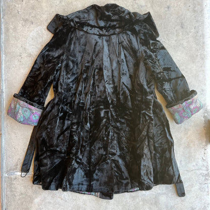 c. Late 1910s-Early 1920s Faux Fur Plush Coat