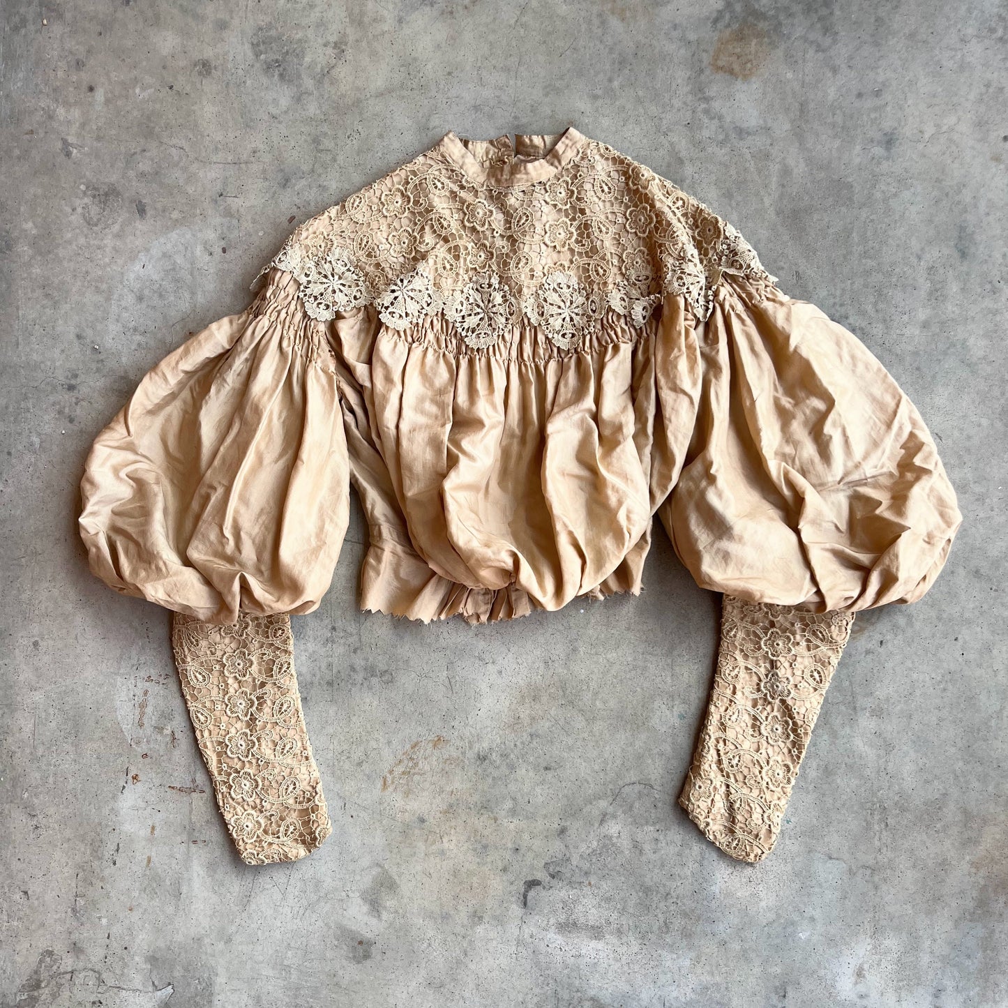 c. 1904 Peach Silk Blouse | Study + Display