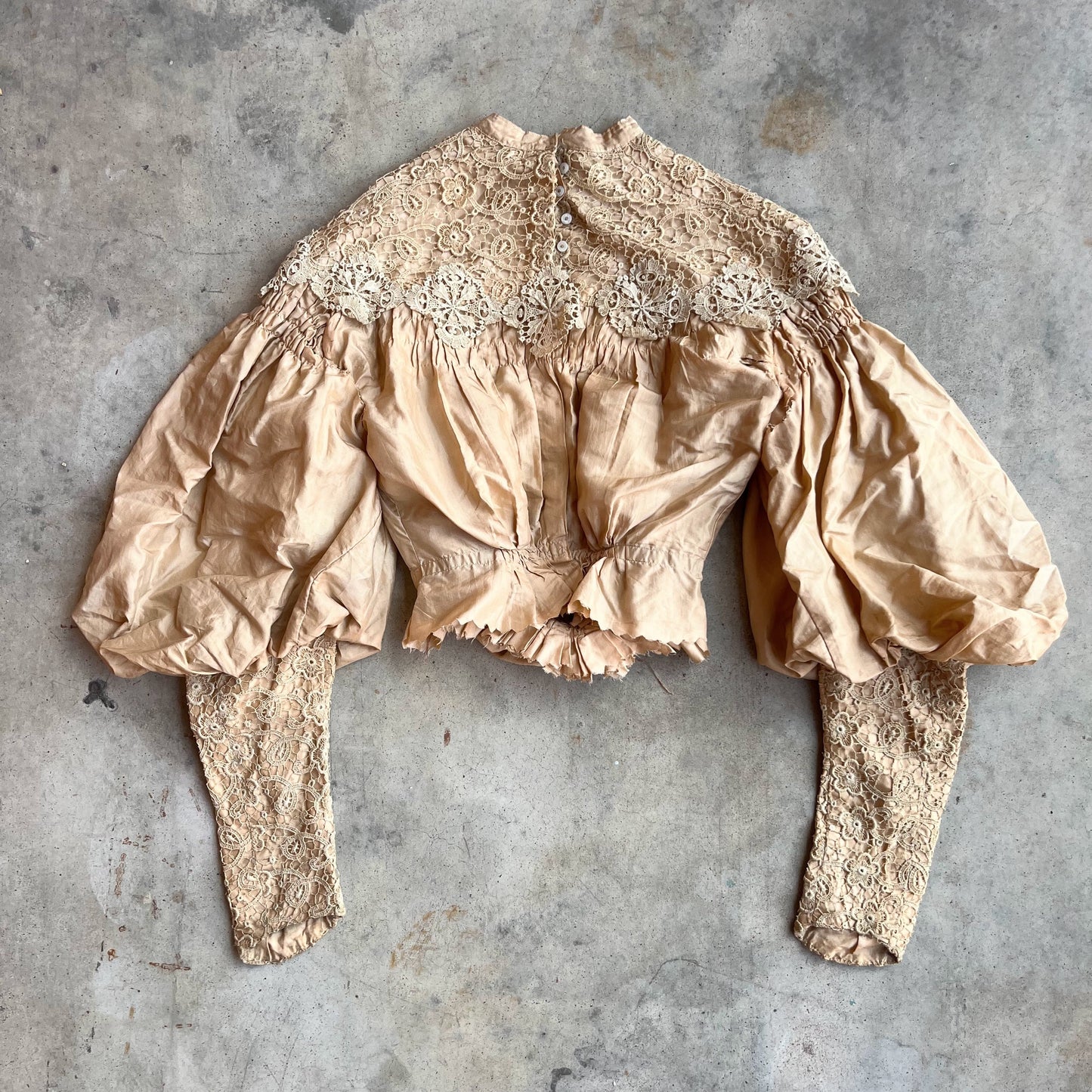 c. 1904 Peach Silk Blouse | Study + Display