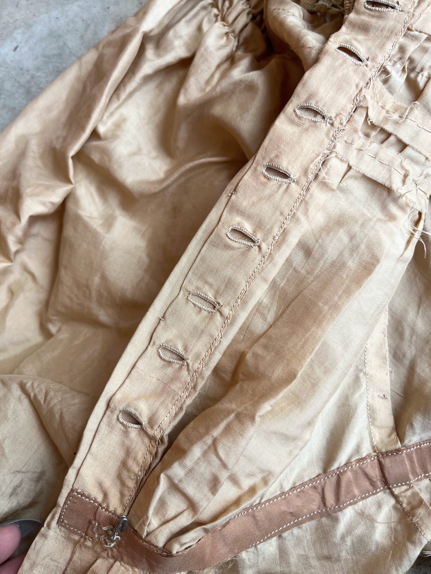 c. 1904 Peach Silk Blouse | Study + Display