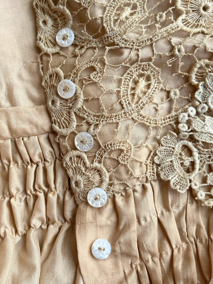 c. 1904 Peach Silk Blouse | Study + Display