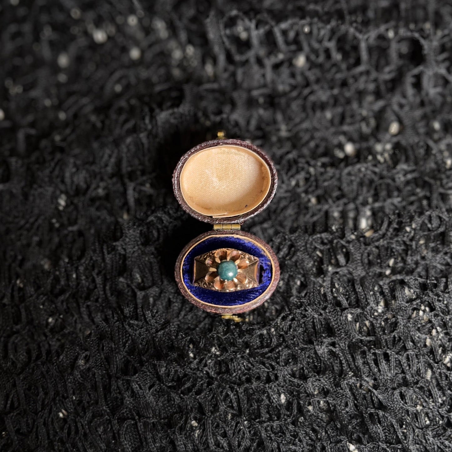 14k Gold Bloodstone Belcher Ring | Antique Victorian Jewelry
