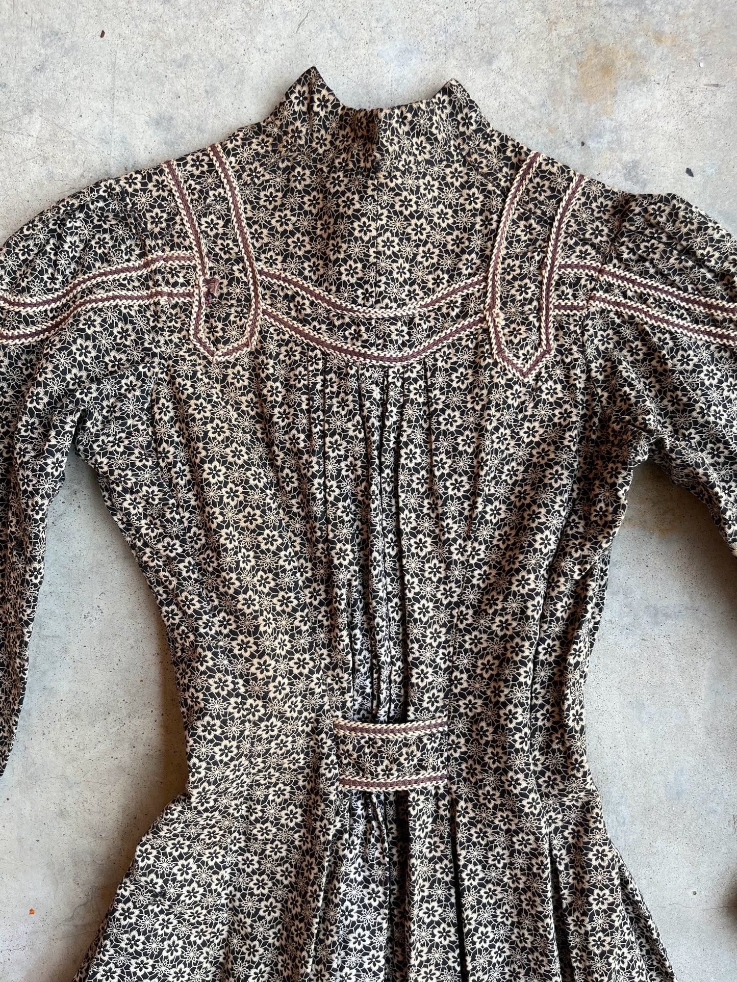 c. 1900 Cotton Wrapper Dress