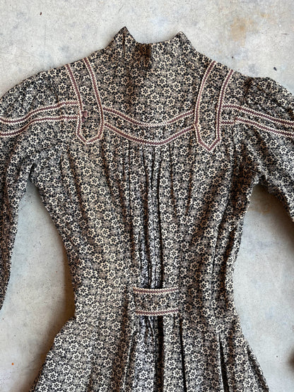 c. 1900 Cotton Wrapper Dress