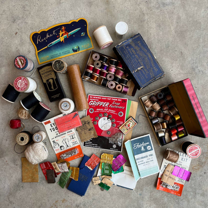 Lot of Vintage/Antique Sewing Notions