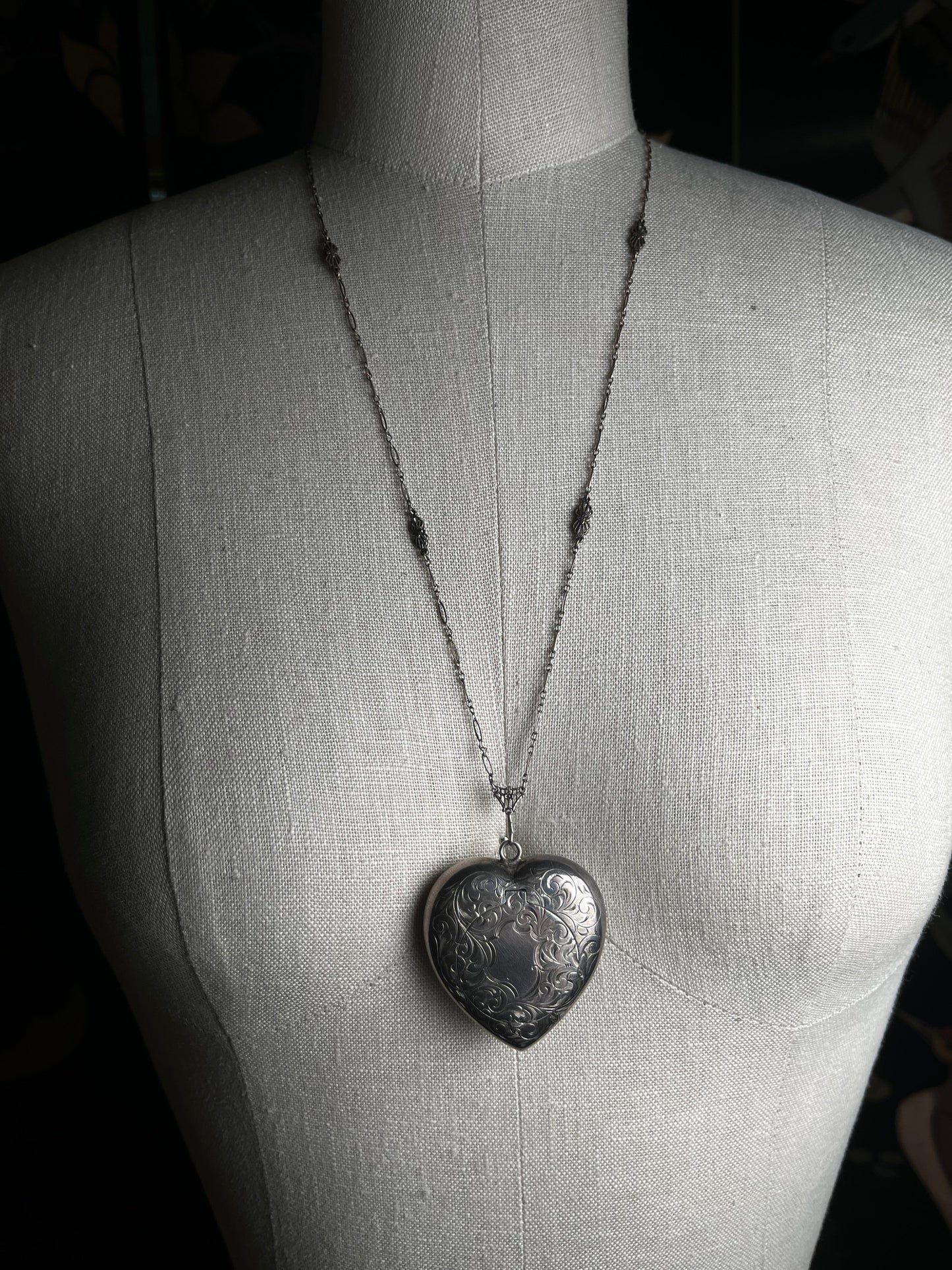 c. 1910s-1920s Sterling Silver Heart Compact Necklace
