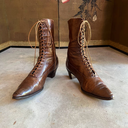 c. 1910s Brown Boots | Approx Sz 8.5-9