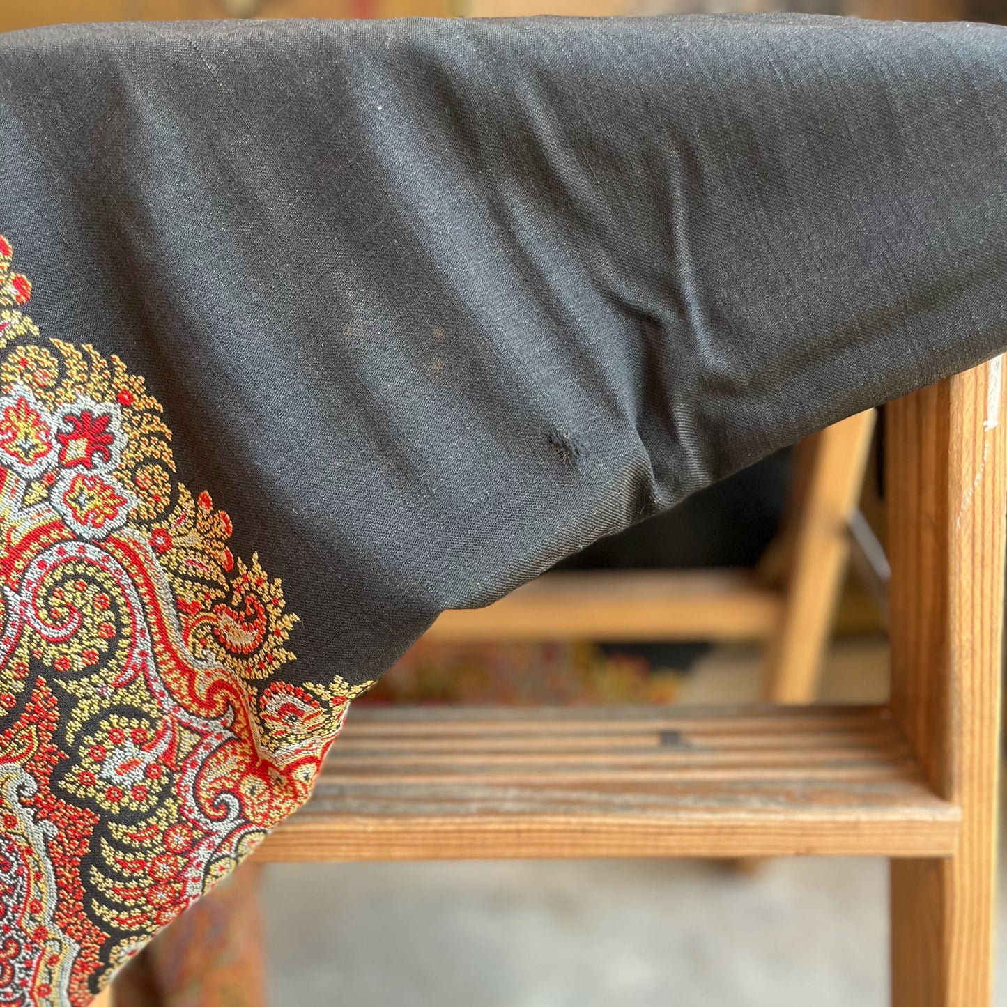 19th c. Paisley Shawl with Provenance