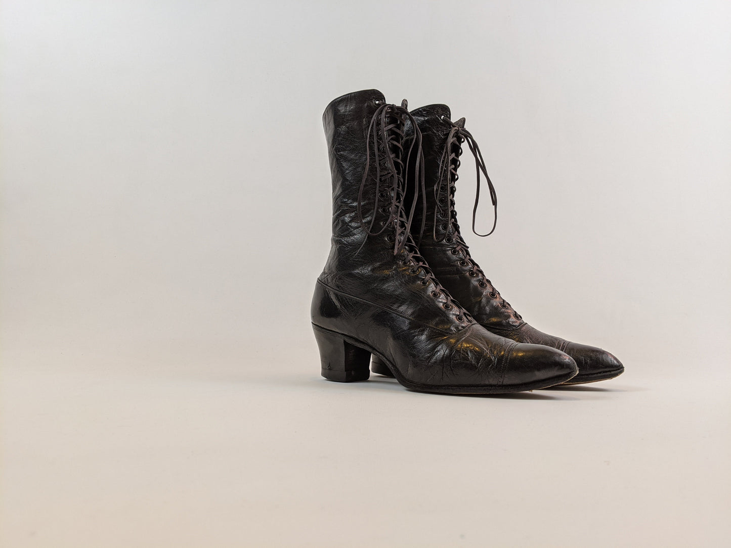 1910s-1920s Black Lace Up Boots | Approx Sz 6-6.5