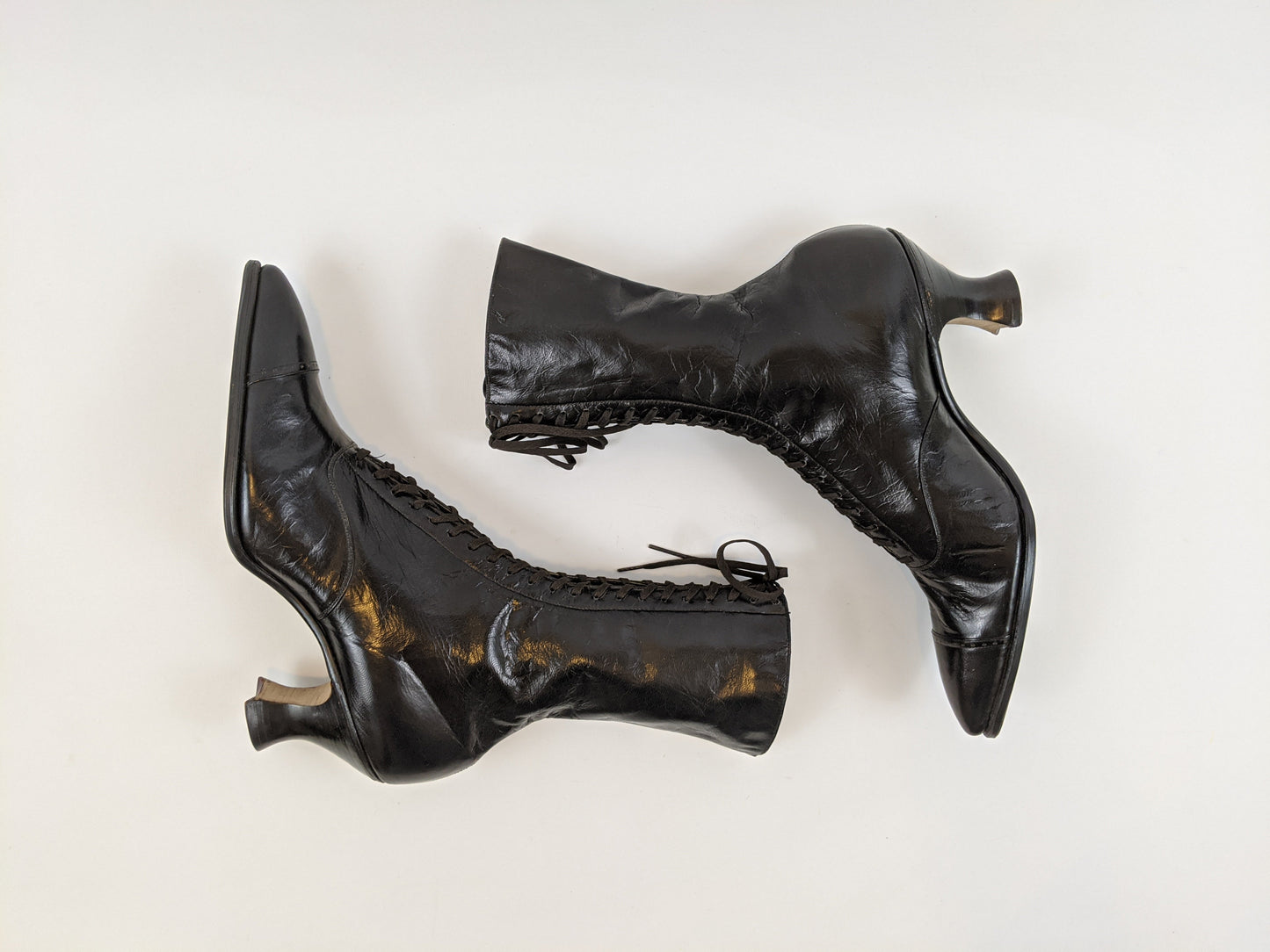 1920s Black Lace Up Louis Heel Boots | Approx Sz 6.5-7