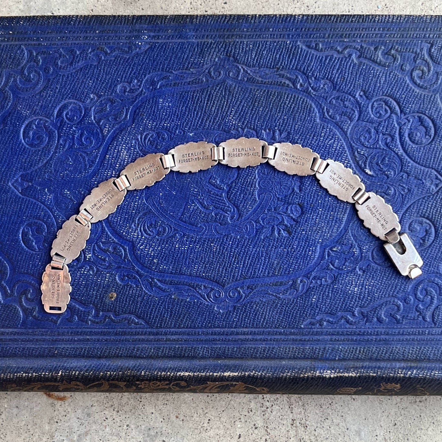 1945 Forget Me Not Sterling Silver Friendship Bracelet