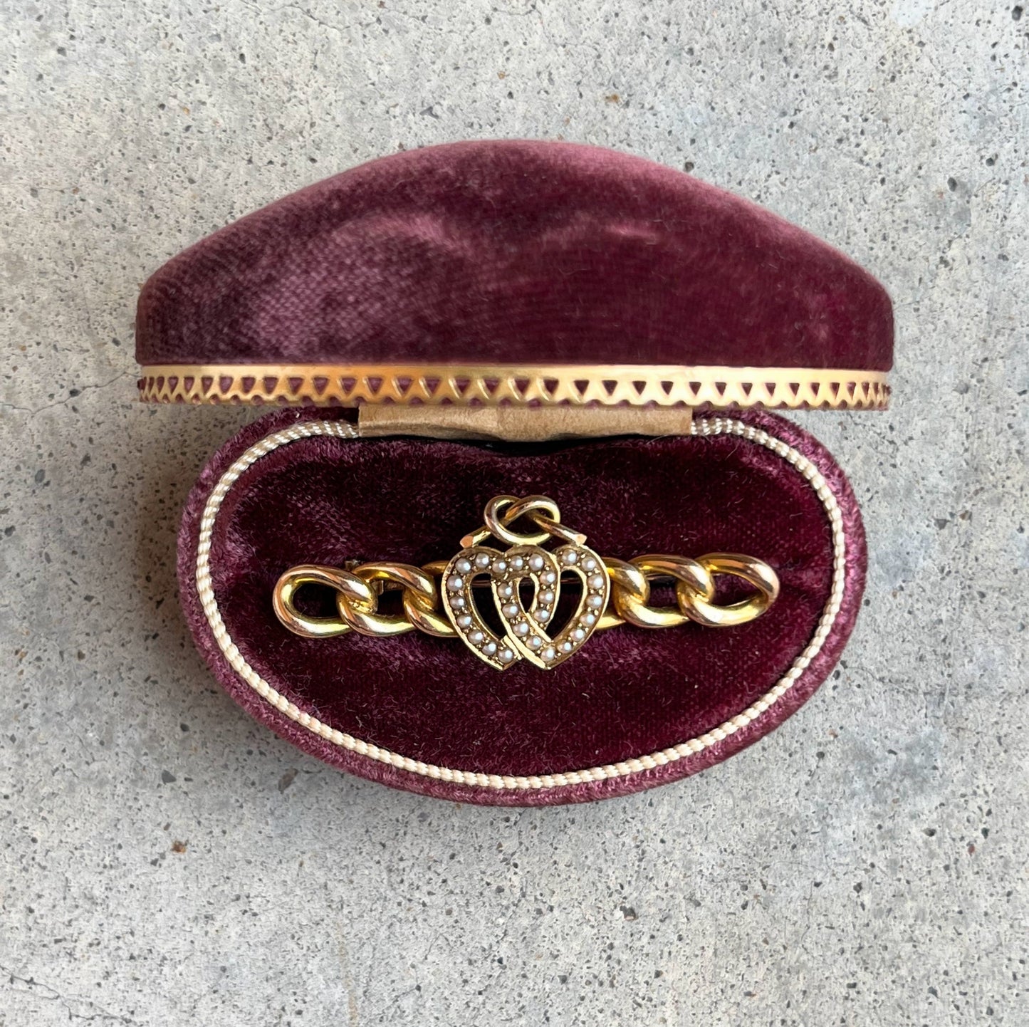 Late 19th c. 14k Gold Lover's Knot Double Heart Brooch