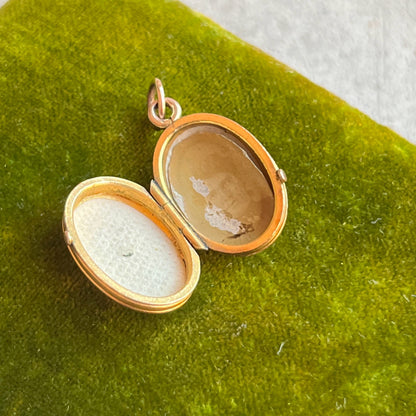 c. 1900s 9k Gold Diamond Star Locket