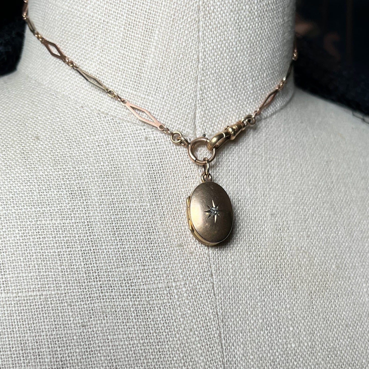 c. 1900s 9k Gold Diamond Star Locket