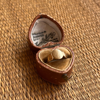 c. 1900s-1910s 10k Gold Signet Ring