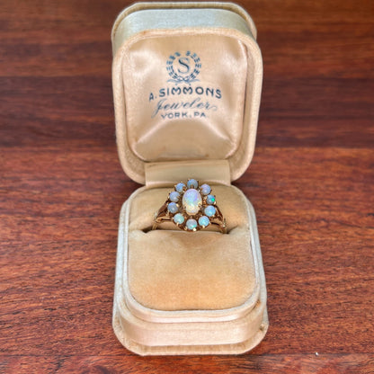 Vintage 10k Gold Opal Cluster Ring