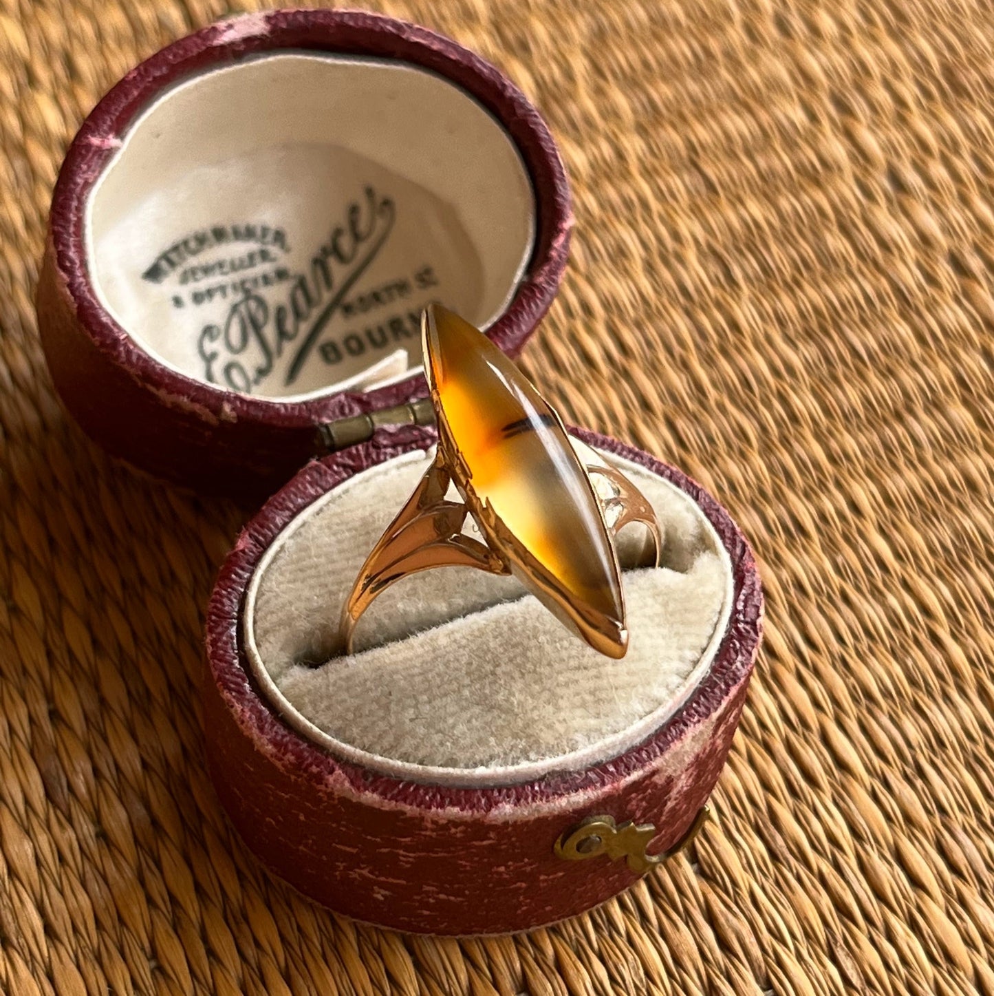 c. 1890s-1900s 14k Gold Banded Agate Ring