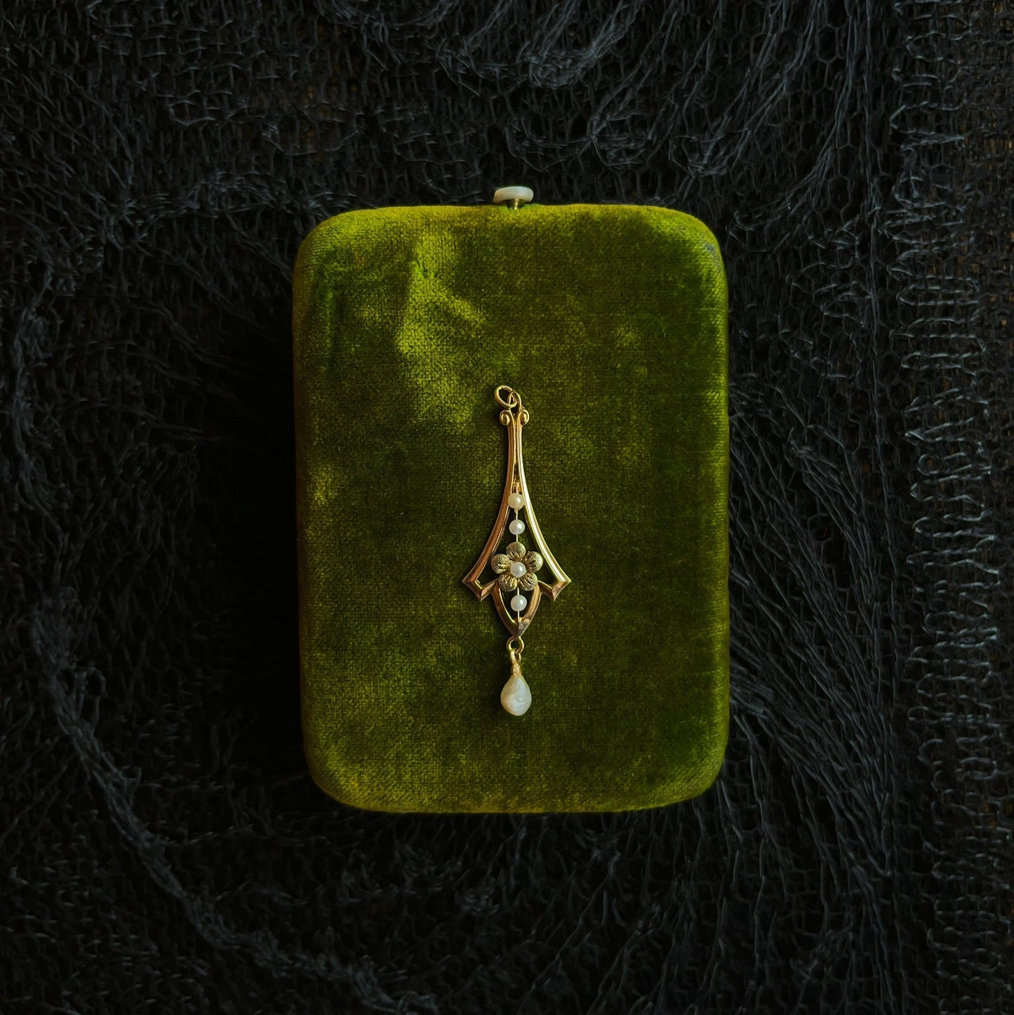 c. 1910s 10k Gold Forget Me Not Lavalier Pendant