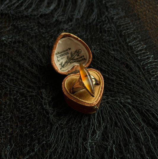 c. 1890s-1900s 14k Gold Banded Agate Ring