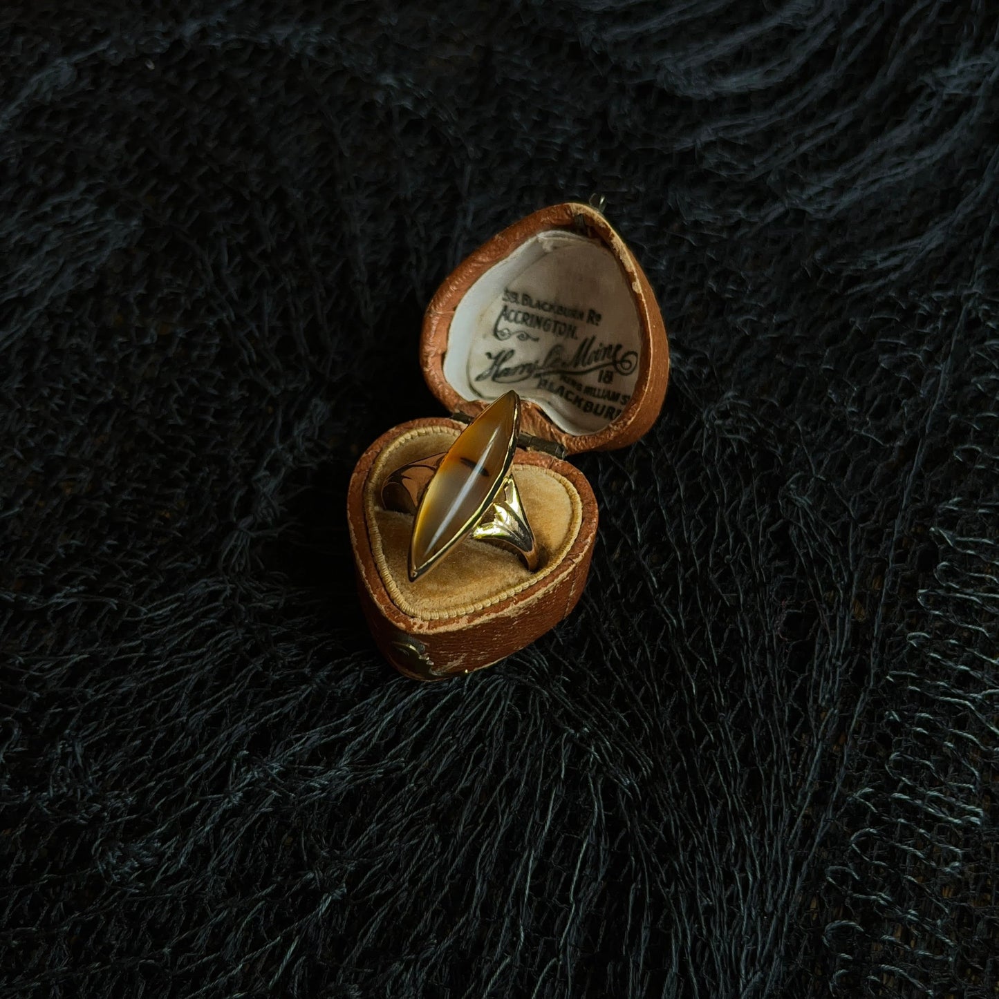 c. 1890s-1900s 14k Gold Banded Agate Ring