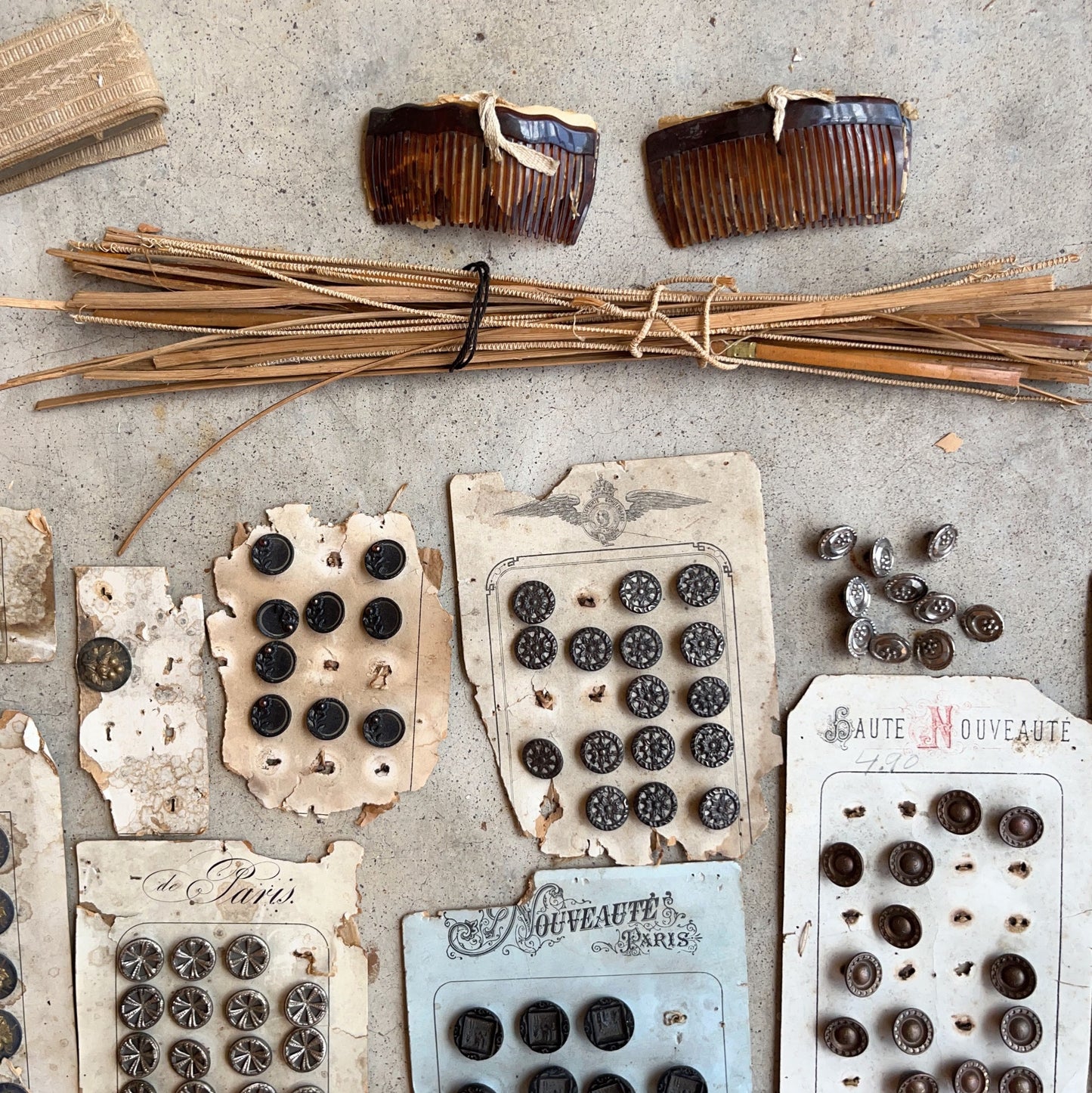 Large Lot of Antique Buttons + Notions 500+ Pcs