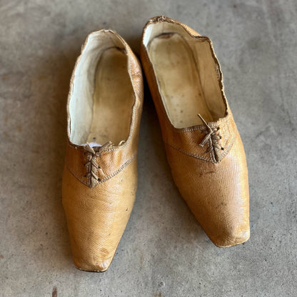 c. 1820s Moroccan Leather Shoes