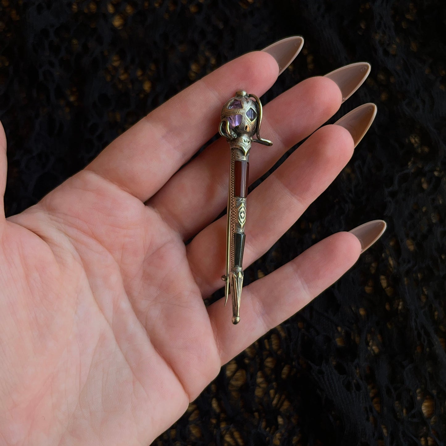 19th c. Sterling Silver Scottish Agate Dirk Brooch